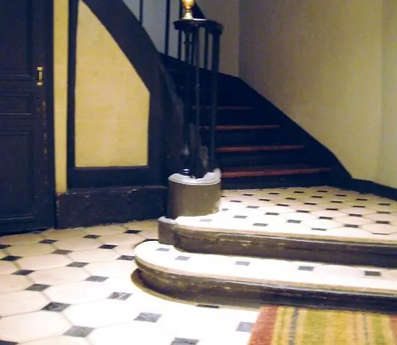 Cedric Accueille - * Paris