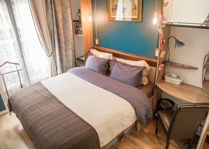 Cedric Accueille - * Paris